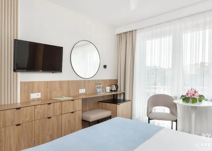 Cyprys Bed & Breakfast 4*